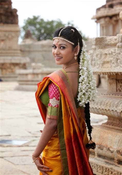Tamil Actress Oviya In Saree From Movies And Events Stylish Designer