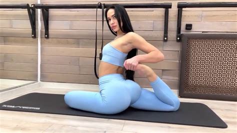 Alina Yoga Hot Contortion Daily Gym Leg Stretch Youtube