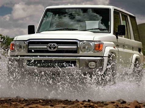 Toyota Land Cruiser 76 Test Drive Make Sure To Check These Features