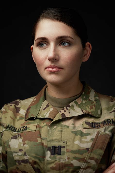The Women Of The Us Military A Portrait Series Of The Underrepresented Pillars Of The Country