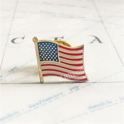 America Usa National Flag Lapel Pins Crystal Epoxy Metal Enamel Badge