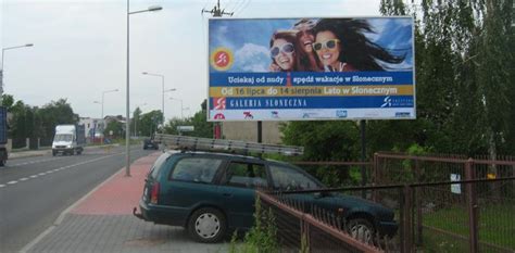 Była, jak na plakacie filmu, co tytuł wziął stąd. Billboard Radom, reklama wielkoformatowa - zadzwoń 781-888-999