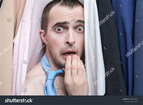 Naked Man Lover Hiding Closet Clothing库存照片1396641815 Shutterstock