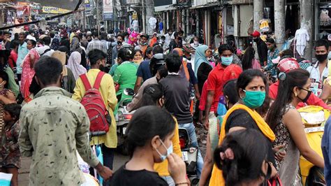 Indias Population To Cross 152 Crore In Next 16 Years More People