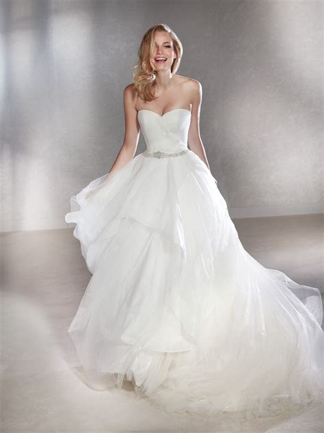 On sale stunning designer wedding dresses reduced generously. Pin by Meg McMullen on Product Design (With images ...