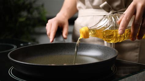 Discovernet 7 Oils You Should Be Cooking With And 7 To Avoid