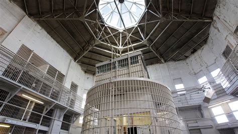Tour of the Oklahoma State Penitentiary in McAlester