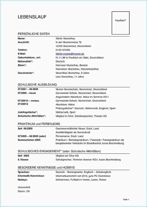 A curriculum vitae (cv), latin for course of life, is a detailed professional document highlighting a person's education, experience and accomplishments. Sprachen Lebenslauf Englisch Curriculum Vitae Englisch ...