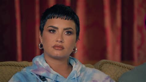 Demi In Scenes From The Documentary Unidentified With Demi Lovato Released On September Th