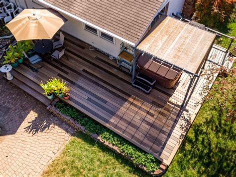 Timbertech Legacy Tri-Color Staggered Deck With Pergola | Home Pro America