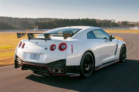 Gtr at the release time, manufacturer's suggested retail price (msrp) for the basic version of 2017 nissan gtr r36 is found to be ~ $76,000, while the. Cool Harga Nissan Skyline Gtr R36 | Nissan, Nissan gtr ...