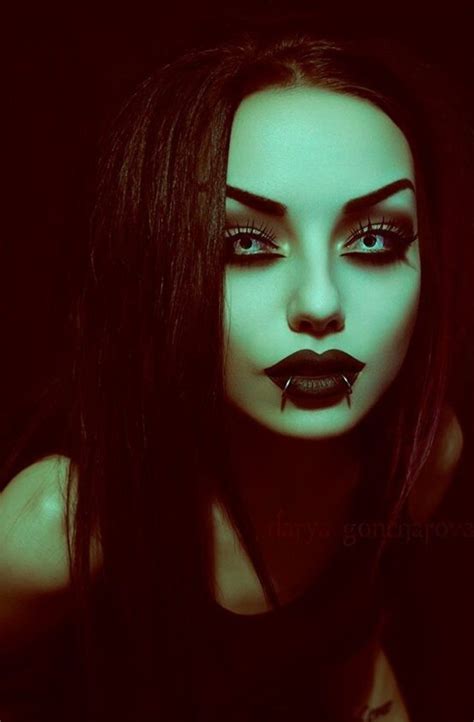 Pin By Dolomite On Riya Albert Gothic Beauty Goth Beauty Dark Beauty