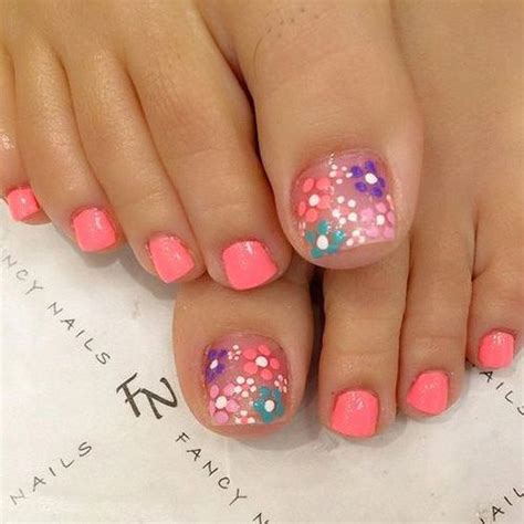Diseños con flores sencillas y fáciles. 10 DISEÑOS DE PEDICURE QUE DEBES LLEVAR ESTE 2020 - en ...