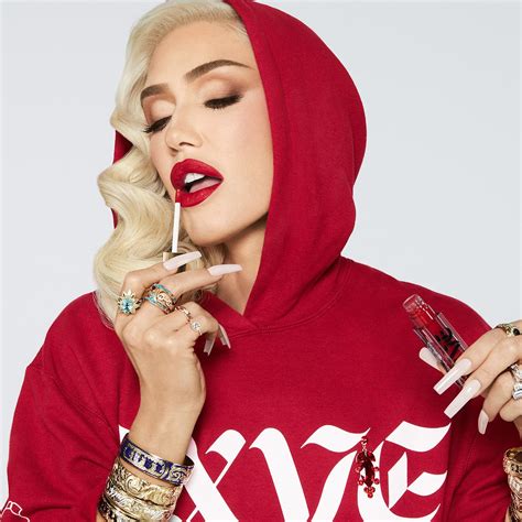 Gwen Stefani Has A New Makeup Line More Beauty News Worldnewsera