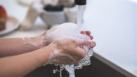 Watch How To Properly Wash Your Hands Amid Spread Of Coronavirus Lmfm