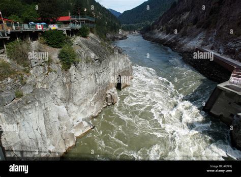 Fraser Canyon Hells Gate Hi Res Stock Photography And Images Alamy