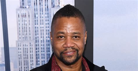 cuba gooding jr will surrender to police amid groping allegations cuba gooding jr newsies
