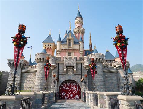 Share some of your fondest hong kong disneyland memories using #15magicaldreams for a chance to get featured. Concept Art new Hong Kong Disneyland Castle revealed ...