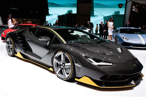 Lamborghini Opens Its Biggest Showroom In The World In Dubai