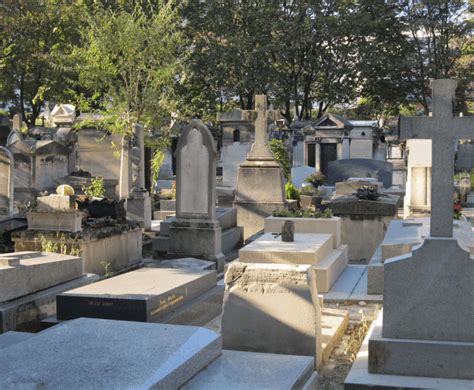 The Most Intriguingly Beautiful Cemeteries In Paris Discover Walks Blog