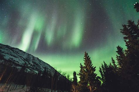 The Top 10 Places To See The Northern Lights In Canada