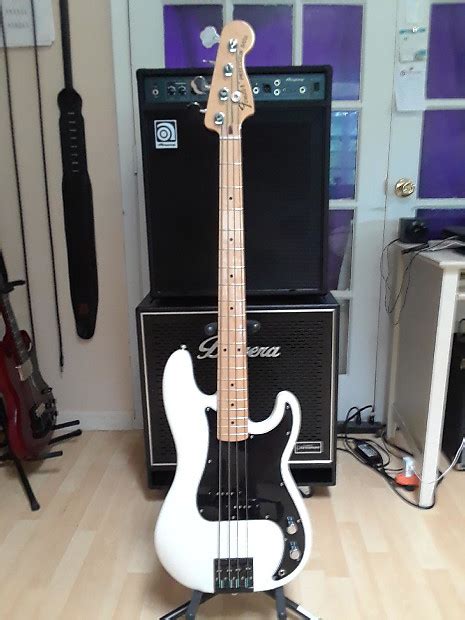 Fender Dee Dee Ramone Precision Bass 2015 Olympic White Reverb