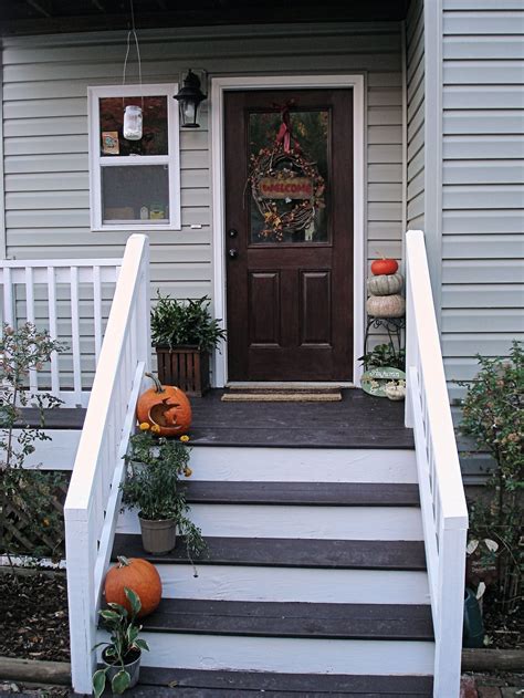 Love The Door Stained And The Black Light Porch Colors Porch Stairs