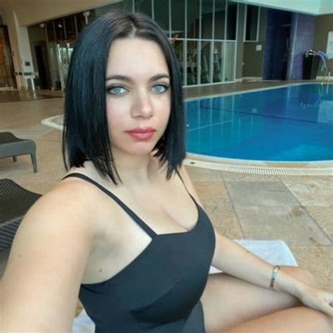 Laurab MYM Leak Nude Photos Videos