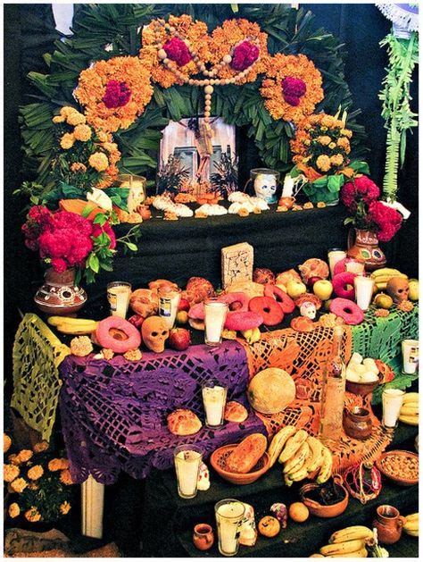 25 Día De Los Muertos Altars Ideas Dia De Los Muertos Day Of The