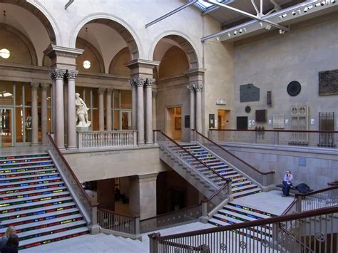Interior Stairs And Atrium Art Institute Of Chicago R00169