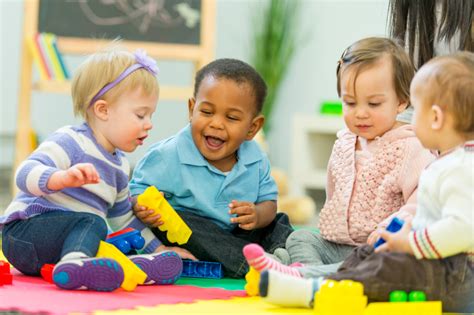 Supporting Toddlers Social Emotional Development Childhood Connections