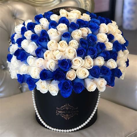 💙signature Blue And White Roses 💙 Weve Got A Lot Of Blue Roses This Week