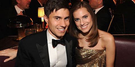 Girls Star Allison Williams And Ricky Van Veen Split After 4 Years Of Marriage