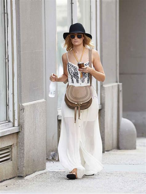 Beth Behrs Casual Style Out In Nyc June 2015