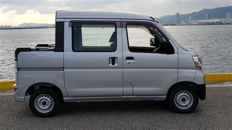 Daihatsu Hijet Deck Van