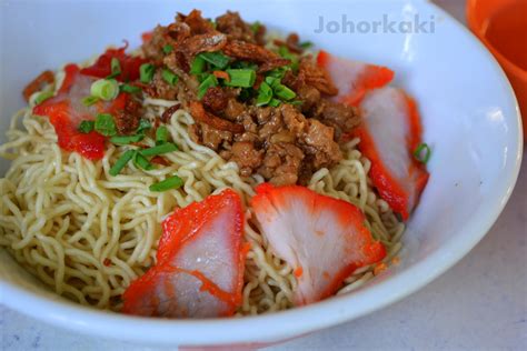 Kolo Mee Famous Sarawak Food In Kuching 干捞面 Tony Johor Kaki Travels