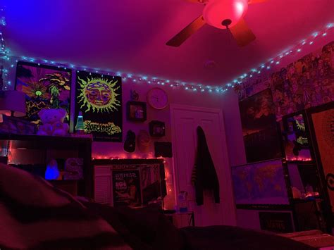 Maybe you would like to learn more about one of these? Trippy room decor | Hippy room, Neon room, Hippie bedroom ...