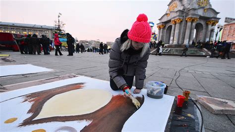 37 unique photos to remember the euromaidan revolution