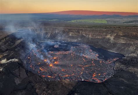 Earthquakes Signal Hawaiis Kilauea Volcano About To Resume Erupting