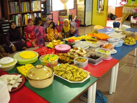 My allah flood your life. welcome to angsana coner: JAMUAN RAYA 2011 ( RUMAH TERBUKA ...