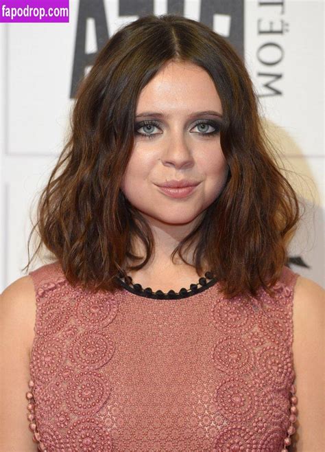 bel powley belpowley leaked nude photo from onlyfans and patreon 0031