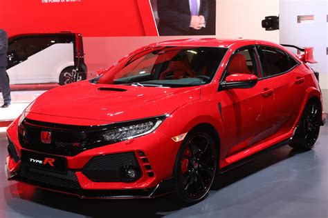 Finally The 2017 Honda Civic Type R Is Here Automobile