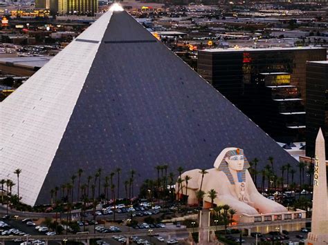 Gefallen Von Dort Genervt Werden Pyramide Luxor Las Vegas Ring Gipfel Neuropathie