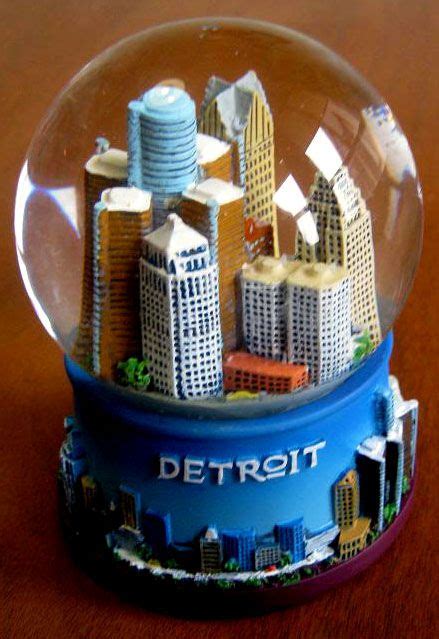 J L Hudsons 12th Floor Christmas In Detroit Detroit Snow Globes