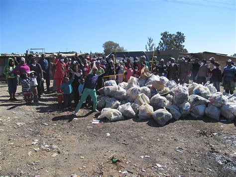 Zandspruit is a township in the region c of the city of johannesburg metropolitan municipality in the gauteng province for faster navigation, this iframe is preloading the wikiwand page for zandspruit. Zandspruit cleaner after Mandela Day | Randburg Sun