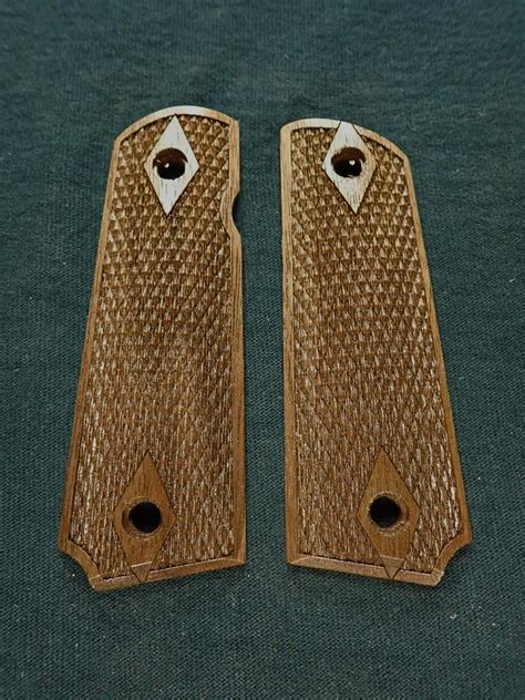 Double Diamond Checkered Walnut Browning 1911 22380 Grips Ls Grips