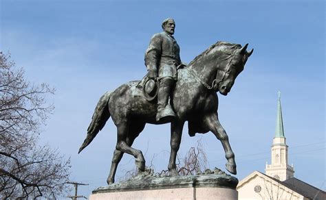 The Story Behind Charlottesvilles Robert E Lee Monument
