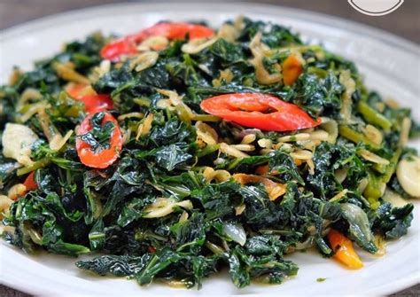 1 sendok makan baking soda. Sontek 3 Resep Daun Singkong Tanpa Santan yang Sehat dan Lezat