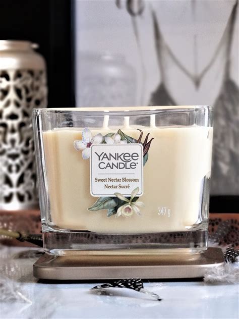 Yankee Candle Sweet Nectar Blossom