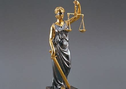 „avocatul poporului are drept scop apărarea drepturilor şi libertăţilor persoanelor fizice în raporturile acestora nu intră în competenţa instituţiei avocatul poporului actele autorităţii judecătoreşti, ale. Avocatul Poporului a prezentat Raportul cu privire la ...